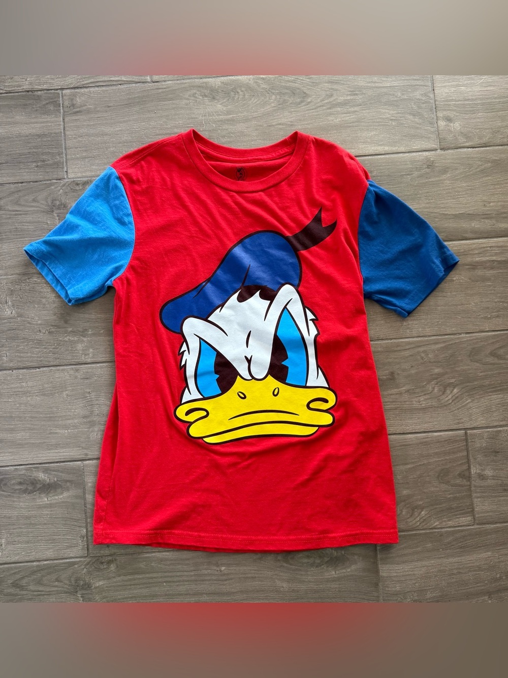 Disney Donald Duck Short-Sleeve Tee - Red & Blue Retro 80s Mickey Theme Park